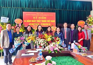 Gặp mặt kỷ niệm 64 năm ngày thầy thuốc Việt Nam