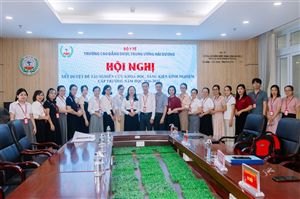 HCCP TỔ CHỨC HỘI NGHỊ XÉT DUYỆT ĐỀ TÀI, SÁNG KIẾN NGHIÊN CỨU KHOA HỌC NĂM HỌC 2026–2027