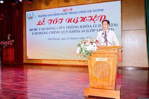 LỄ TỐT NGHIỆP DƯỢC CAO ĐẲNG KHÓA 12 HỆ LIÊN THÔNG, KHÓA 14 HỆ CHÍNH QUY ĐỢT 1