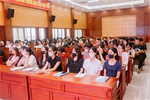 Tuần sinh hoạt chính trị đầu khóa, năm học 2025 - 2026