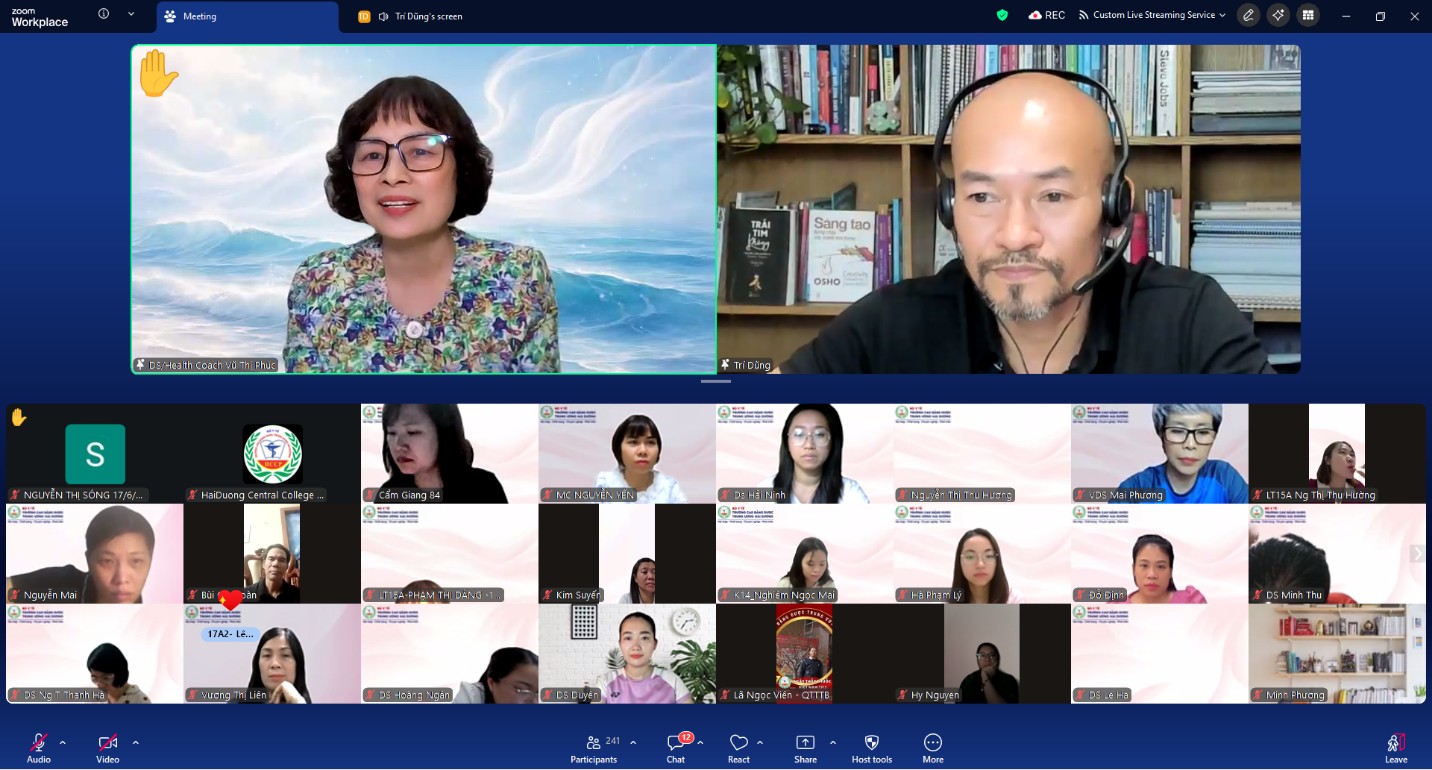 Webinar “Hướng đi mới cho nhà thuốc truyền thống”: Tìm lời giải cho bài toán cạnh tranh và suy giảm khách hàng