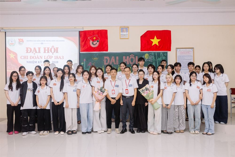 ĐẠI HỘI LỚP – CHI ĐOÀN KHÓA 18: PHÁT HUY TINH THẦN DÂN CHỦ, ĐOÀN KẾT VÀ TRÁCH NHIỆM CỦA SINH VIÊN