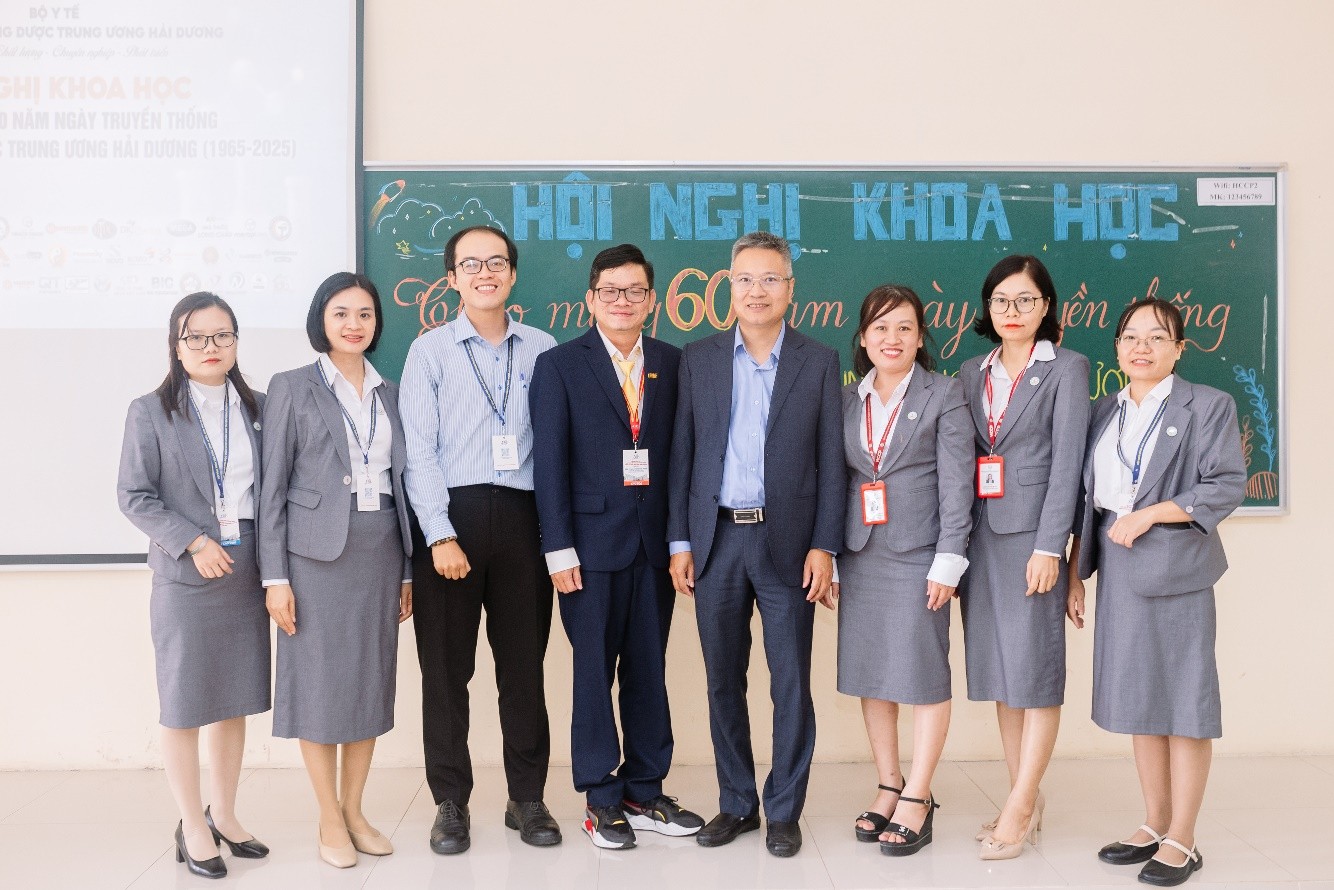 A group of people standing in front of a chalkboardAI-generated content may be incorrect.