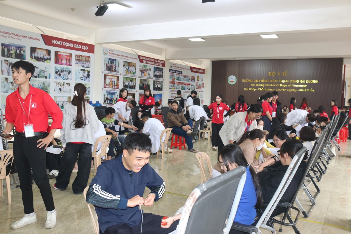 z7504077192192_a0b4f0382b26d9c243806c32d035aa82