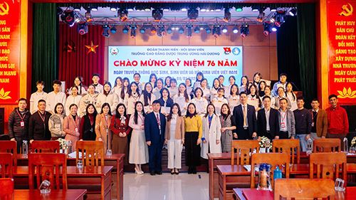 KỶ NIỆM 76 NĂM NGÀY TRUYỀN THỐNG HỌC SINH, SINH VIÊN VIỆT NAM