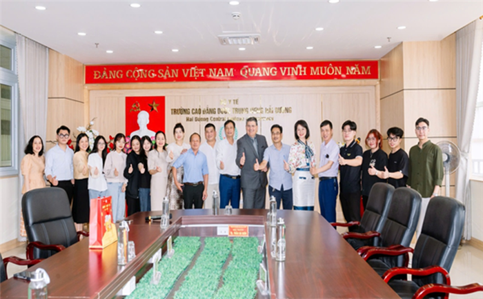 Ký kết thỏa thuận hợp tác với Tập đoàn Max - Phamar, CHLB Đức