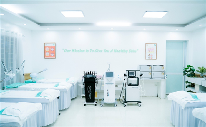 Cơ sở vật chất hỗ trợ sinh viên thực hành tại khu Chăm sóc sắc đẹp và Sức khỏe