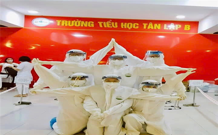 Sinh viên nhà trường hỗ trợ công tác chống dịch COVID-19  tại Thành phố Hồ Chí Minh